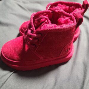Toddler Uggs Size 8